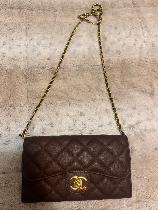 Source Unknown Handbags - Iconic double c Quilted coffee Brown wallet on chain Bag